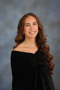 headshot of Hannah Kercsmar